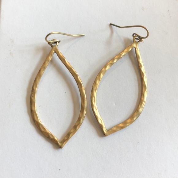 Jewelry - Earrings